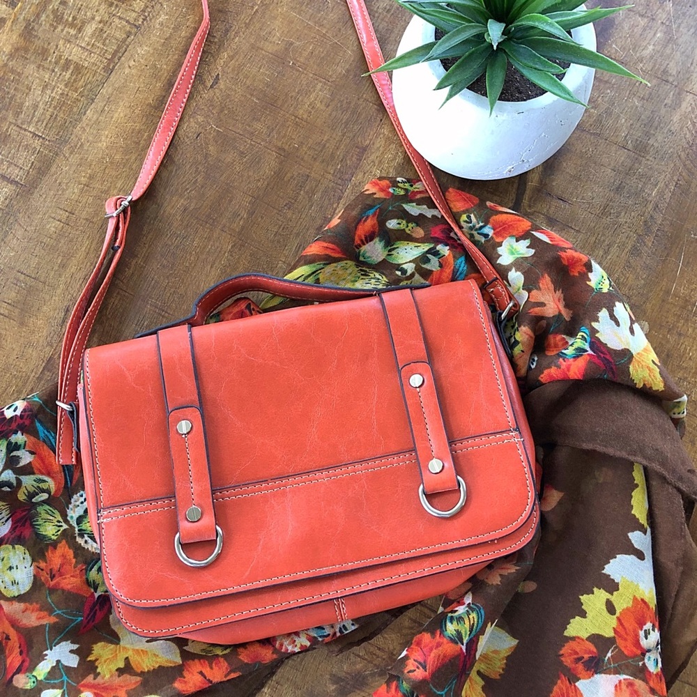 Orange 🍊 Leather Cross Body Bag and Scarf!